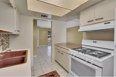 1902 Fair Oaks Drive, Austin, TX 78745 - Photo 13