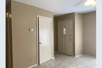 1902 Fair Oaks Drive, Austin, TX 78745 - Photo 3