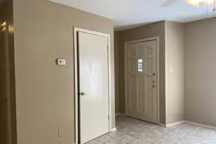 1902 Fair Oaks Dr, Austin, TX 78745 - Photo 3