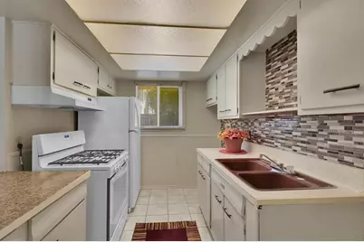 1902 Fair Oaks Drive, Austin, TX 78745 - Photo 11