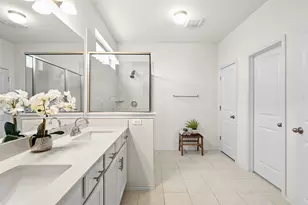 211 Brookside St, Hutto, TX 78634 - Photo 19