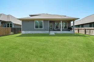 211 Brookside St, Hutto, TX 78634 - Photo 33