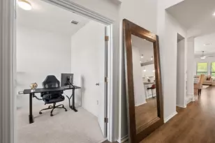 211 Brookside St, Hutto, TX 78634 - Photo 5