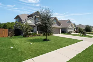 211 Brookside St, Hutto, TX 78634 - Photo 37