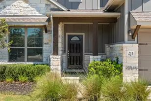211 Brookside St, Hutto, TX 78634 - Photo 3