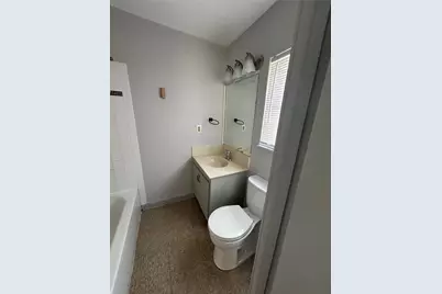 1107-4 Pine Street, Bastrop, TX 78602 - Photo 9