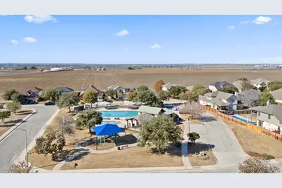 843 Avery Parkway, New Braunfels, TX 78130 - Photo 37