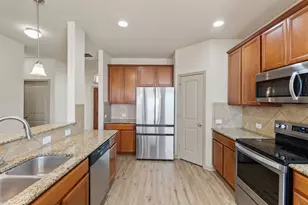 843 Avery Pkwy, New Braunfels, TX 78130 - Photo 17