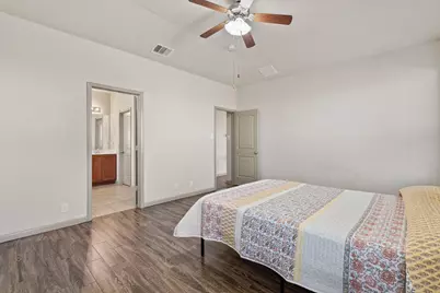 843 Avery Parkway, New Braunfels, TX 78130 - Photo 9