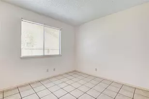 8704 Clearbrook Trail, Austin, TX 78729 - Photo 17