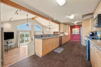 450 Eagles Nest Drive, Wimberley, TX 78676 - Photo 15