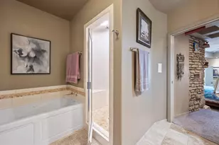 450 Eagles Nest Dr, Wimberley, TX 78676 - Photo 9