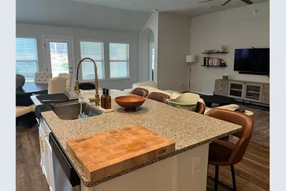 1080 Leadtree Loop, Buda, TX 78610 - Photo 5