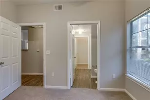 2320 Gracy Farms Ln, Austin, TX 78758 - Photo 15