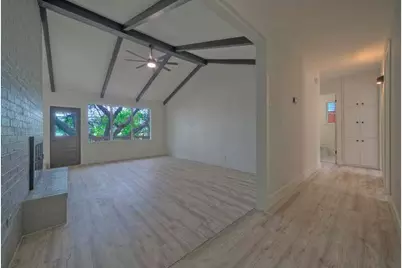 8005 Northforest Drive, Austin, TX 78759 - Photo 5