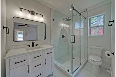 8005 Northforest Drive, Austin, TX 78759 - Photo 21