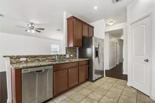 18105 Bandelier Dr, Pflugerville, TX 78660 - Photo 9