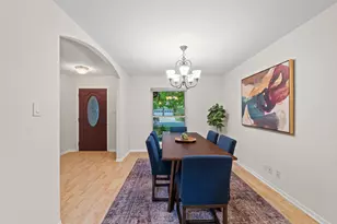 8610 Melshire Dr, Austin, TX 78757 - Photo 11