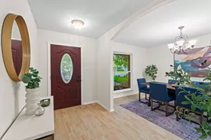 8610 Melshire Dr, Austin, TX 78757 - Photo 9