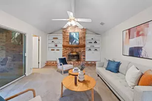8610 Melshire Dr, Austin, TX 78757 - Photo 5