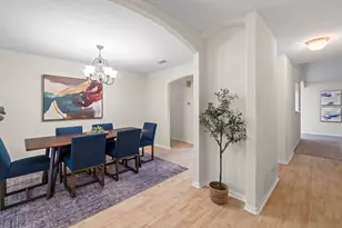 8610 Melshire Dr, Austin, TX 78757 - Photo 11