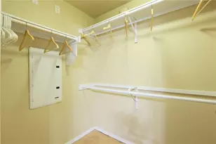 910 W 25th St, Austin, TX 78705 - Photo 17