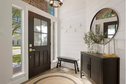 801 Ivy Drive, Pflugerville, TX 78660 - Photo 3