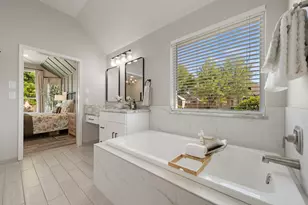 801 Ivy Dr, Pflugerville, TX 78660 - Photo 23