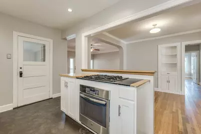 1300 Crestwood Road, Austin, TX 78722 - Photo 13