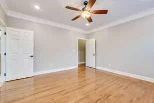 1300 Crestwood Rd, Austin, TX 78722 - Photo 21