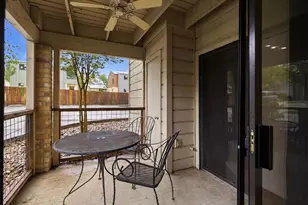 421 W San Antonio St, San Marcos, TX 78666 - Photo 13