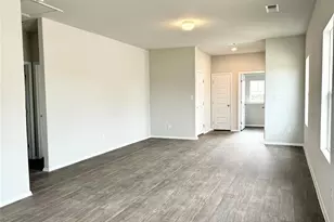 2702 Paragon Fox Dr, Pflugerville, TX 78660 - Photo 3