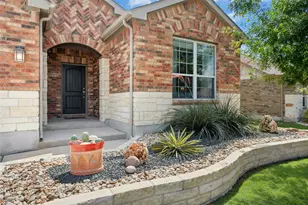 203 Gentry Creek Ln, Georgetown, TX 78633 - Photo 3