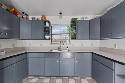 137 Scarlet Oaks Drive, Dale, TX 78616 - Photo 5