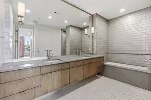 1010 W 10th St, Austin, TX 78703 - Photo 13