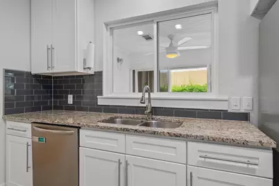 4514 Highland Terrace, Austin, TX 78731 - Photo 11