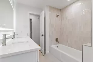 106 Koolua Dr, Bastrop, TX 78602 - Photo 33