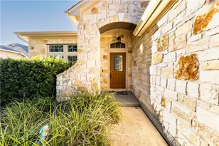 3509 Pine Needle Cir, Round Rock, TX 78681 - Photo 3
