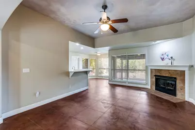 5718 McCarty Lane #B, Austin, TX 78749 - Photo 9