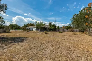 5718 McCarty Ln, Austin, TX 78749 - Photo 23