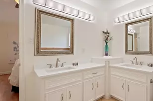 8305 Hillrock Dr, Round Rock, TX 78681 - Photo 13