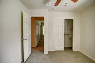 208 Wildcat Dr, Bastrop, TX 78602 - Photo 21