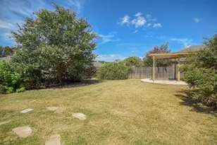 208 Wildcat Dr, Bastrop, TX 78602 - Photo 25