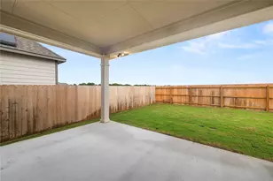 254 Gus Loop, Georgetown, TX 78626 - Photo 15
