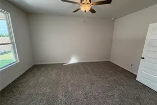 254 Gus Loop, Jarrell, TX 78626 - Photo 17