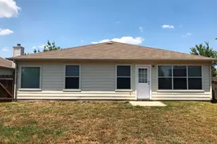 376 Spruce Dr, Kyle, TX 78640 - Photo 21