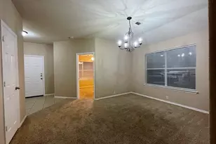 376 Spruce Dr, Kyle, TX 78640 - Photo 3