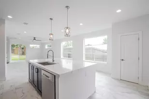 616 W Dittmar Rd, Austin, TX 78745 - Photo 7