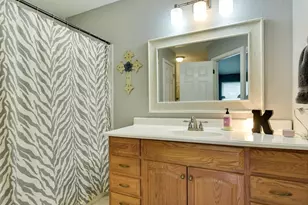 1016 Mohican St, Round Rock, TX 78665 - Photo 13