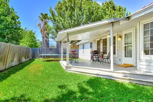 1016 Mohican St, Round Rock, TX 78665 - Photo 3